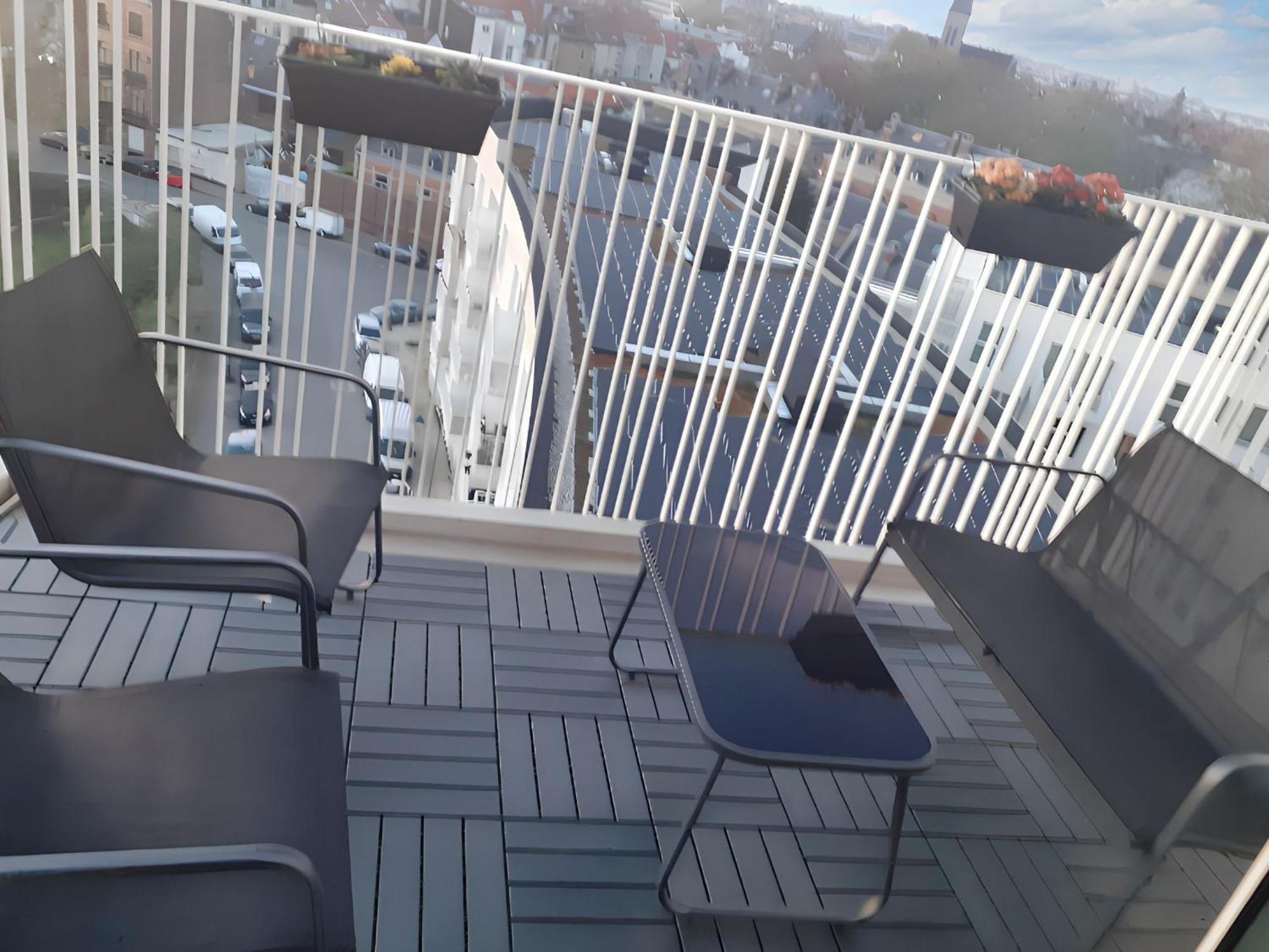 Modern Apartment In Cureghem Anderlecht 134 M² + Terrace Brussel Bagian luar foto