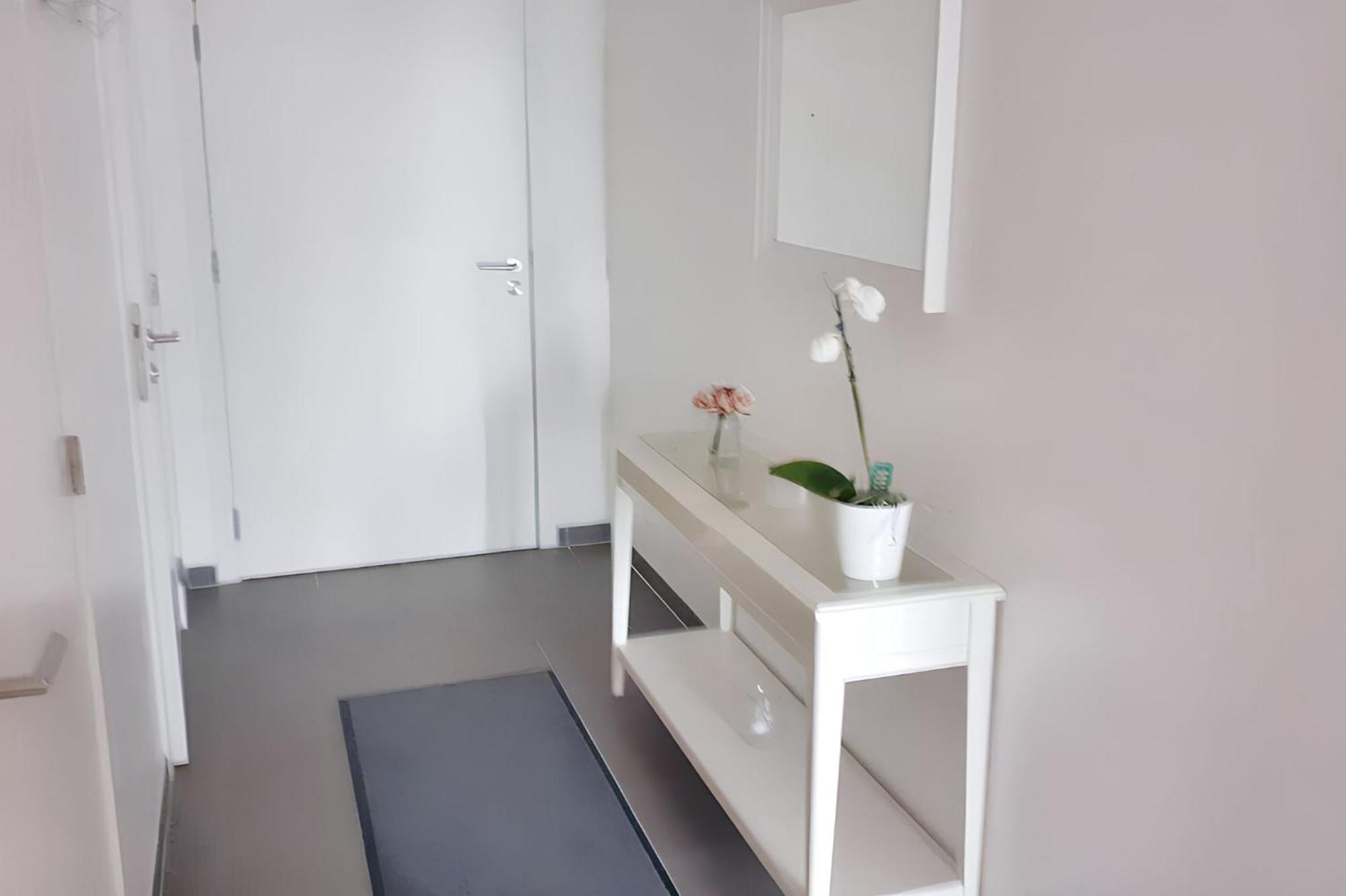 Modern Apartment In Cureghem Anderlecht 134 M² + Terrace Brussel Bagian luar foto