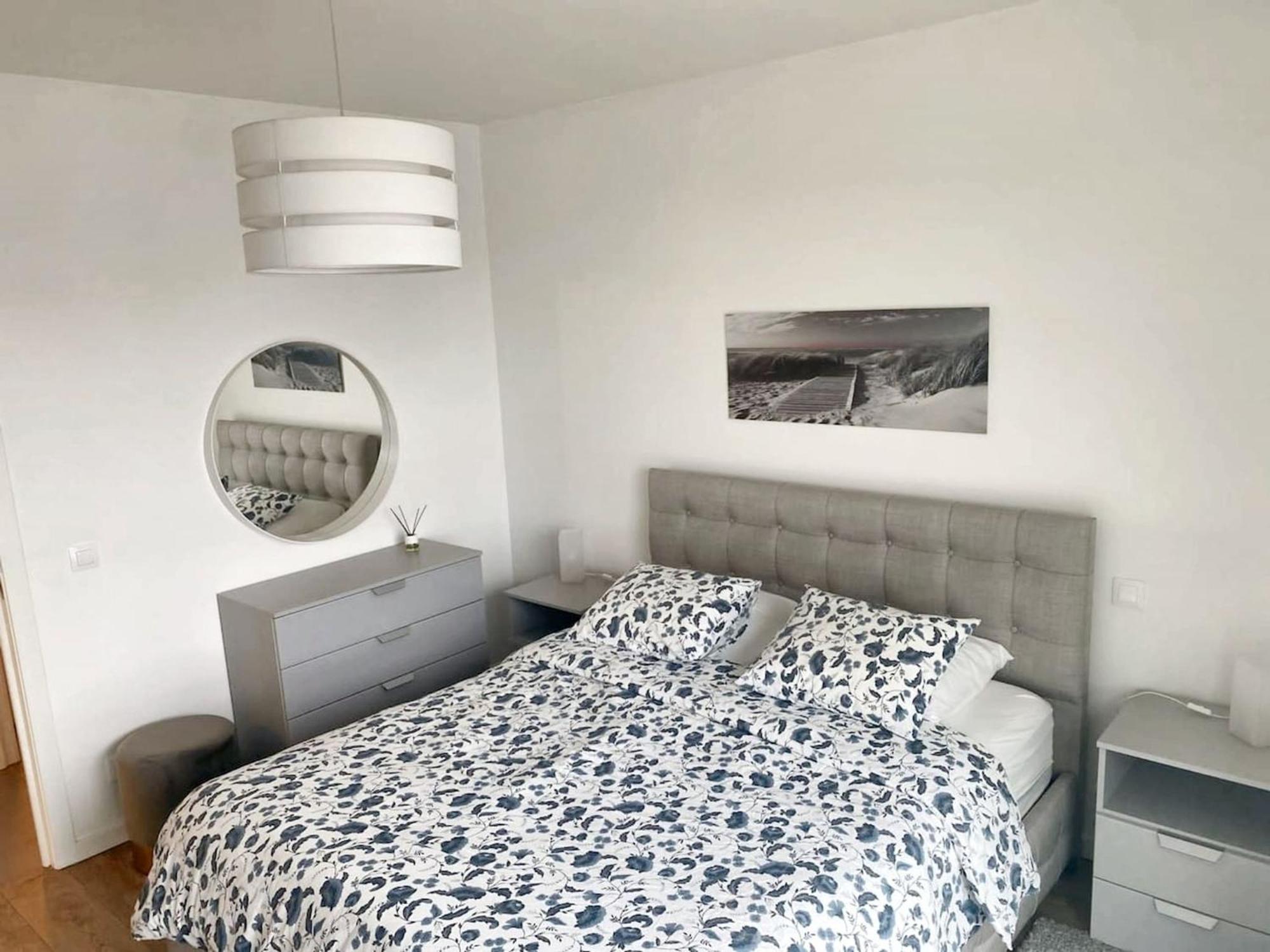 Modern Apartment In Cureghem Anderlecht 134 M² + Terrace Brussel Bagian luar foto